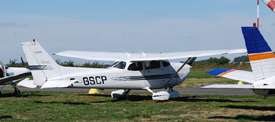 F-GSCP at LFPA 20100919 | Cessna 172R Skyhawk II