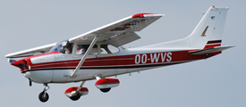 OO-WVS at EBKT 20110511 | Cessna 172N Skyhawk II
